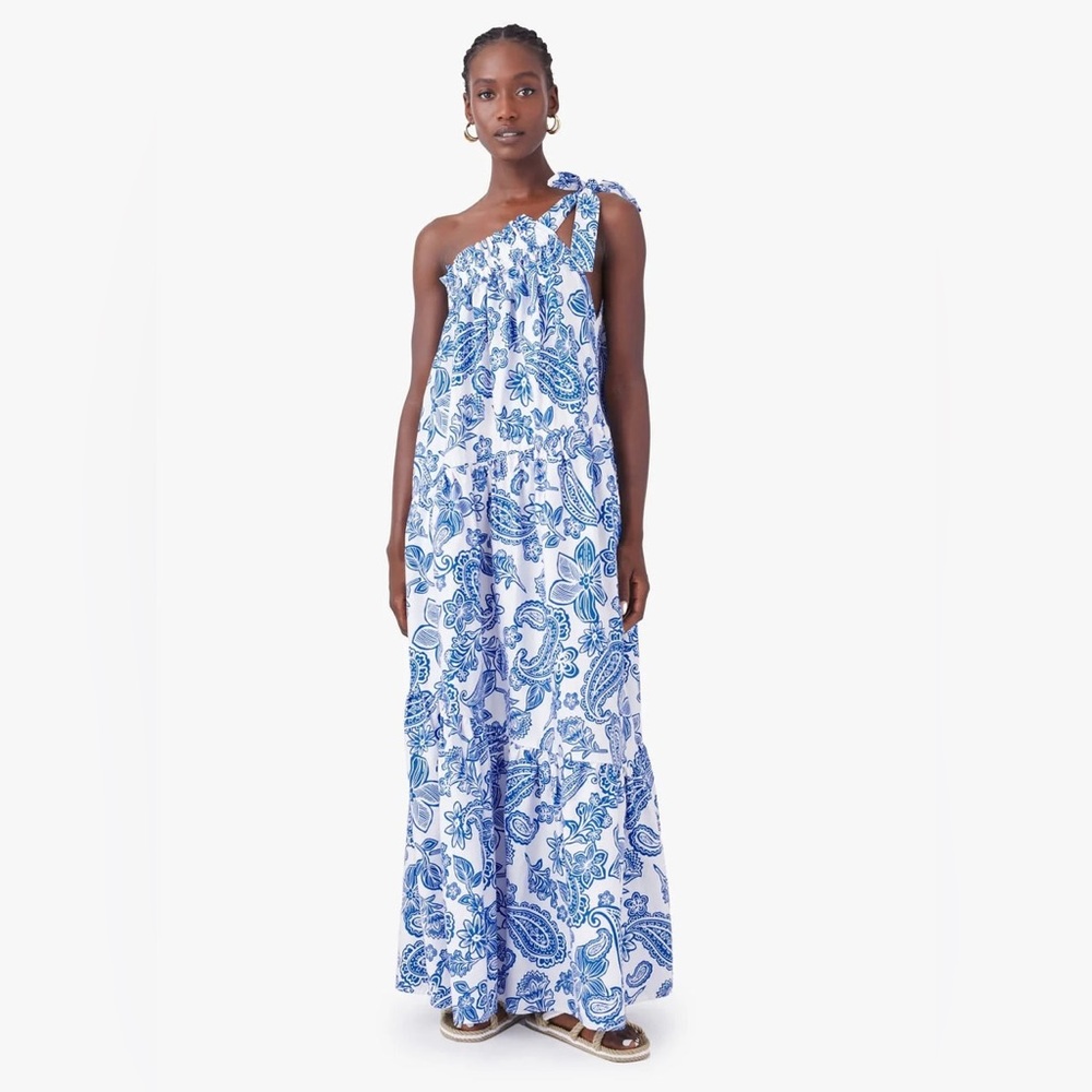 XiRENA Blue and White One-Shoulder Maxi Dress